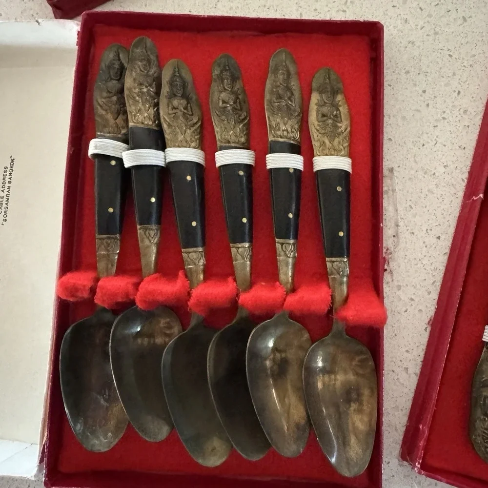 VINTAGE S. Samran Thailand Co BRASS/BRONZE FLATWARE MADE IN THAILAND 65 pieces
